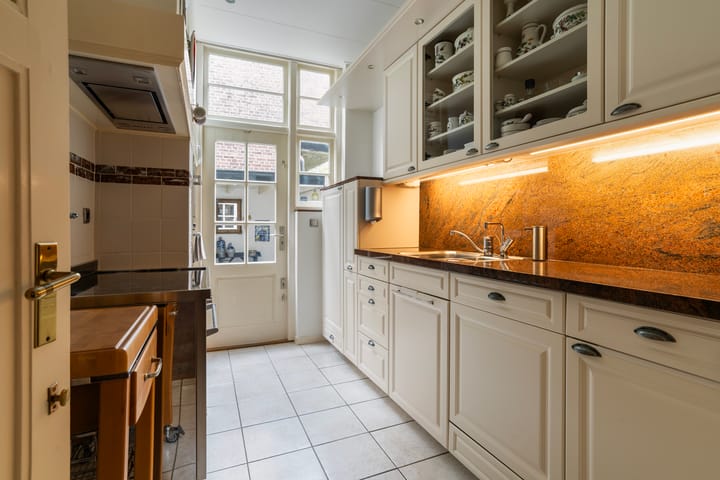 Foto 24 van Oosteinde 219