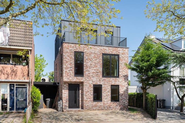 Photo 2 of Dr C A Gerkestraat 77