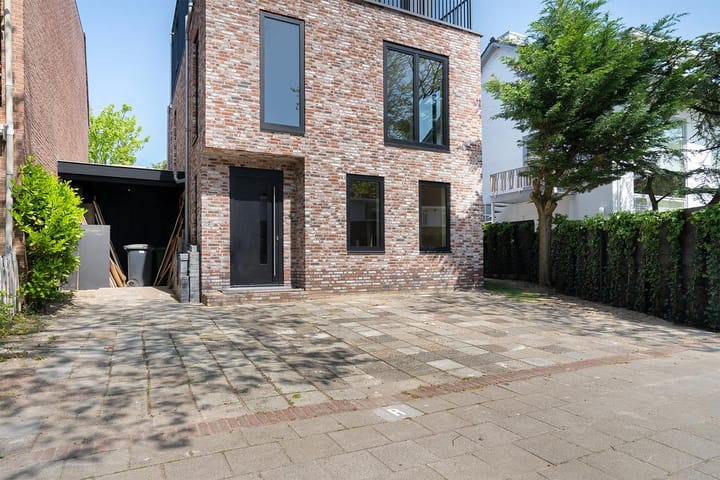 Photo 6 of Dr C A Gerkestraat 77