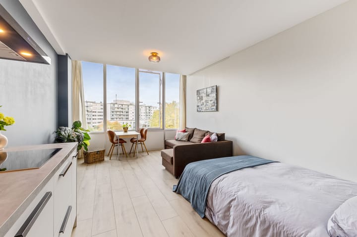 Photo 5 of Bos en Lommerplantsoen 15-D