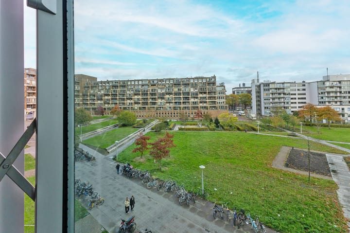 Photo 8 of Bos en Lommerplantsoen 15-D