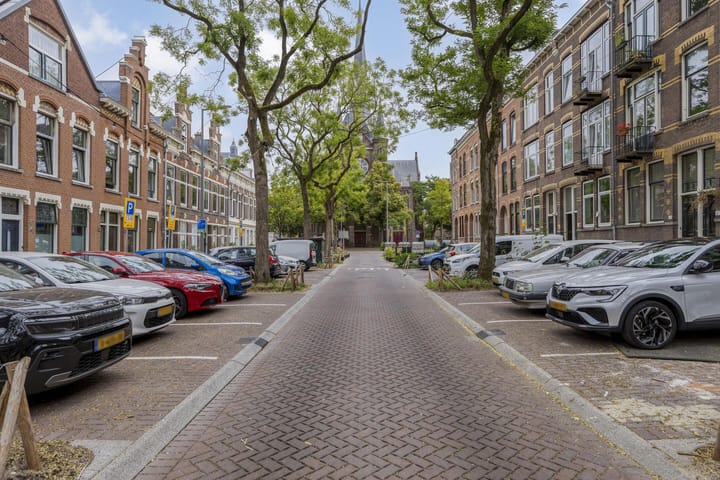 Photo 2 of Blommersdijkselaan 7-A