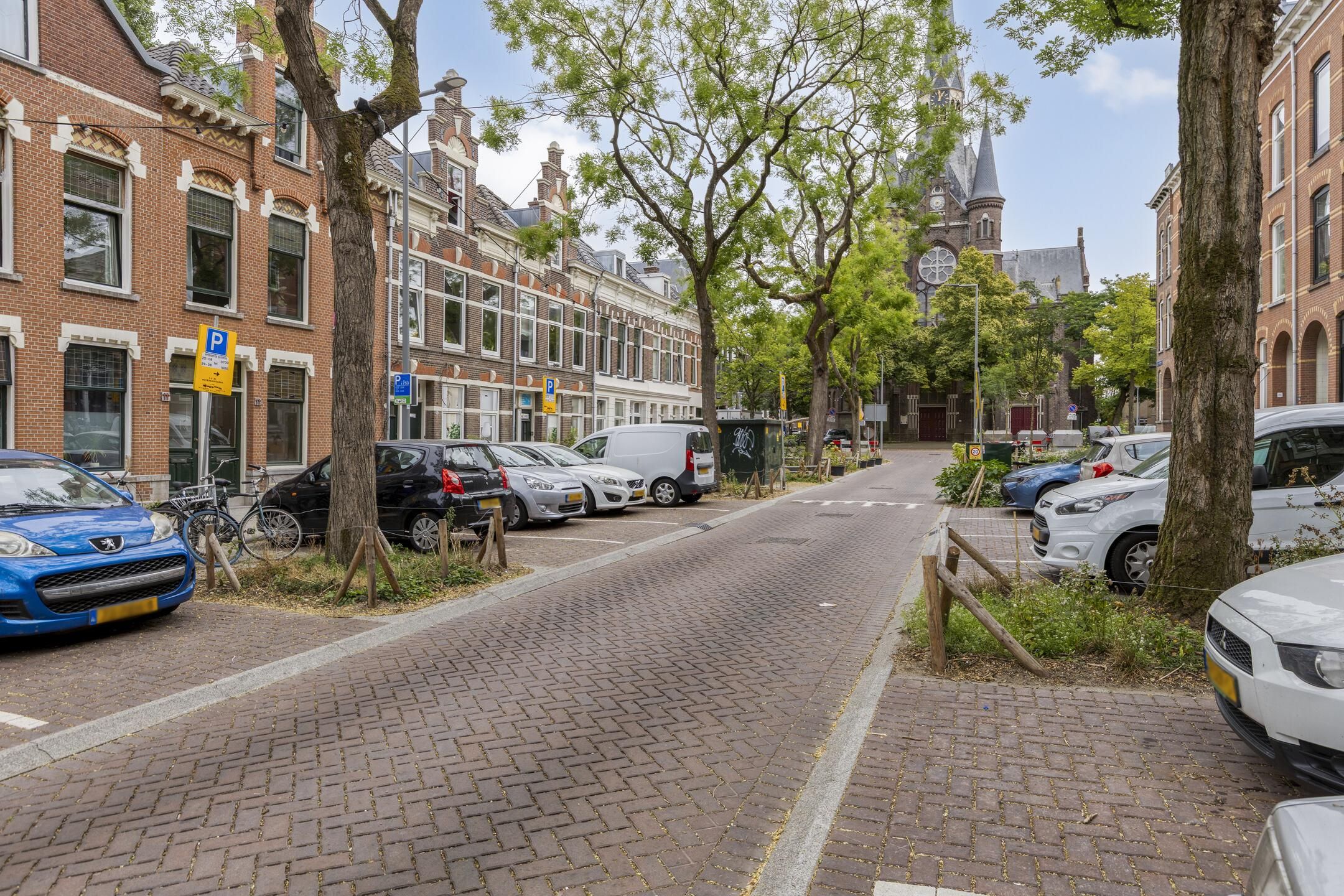 Photo 3 of Blommersdijkselaan 7-A