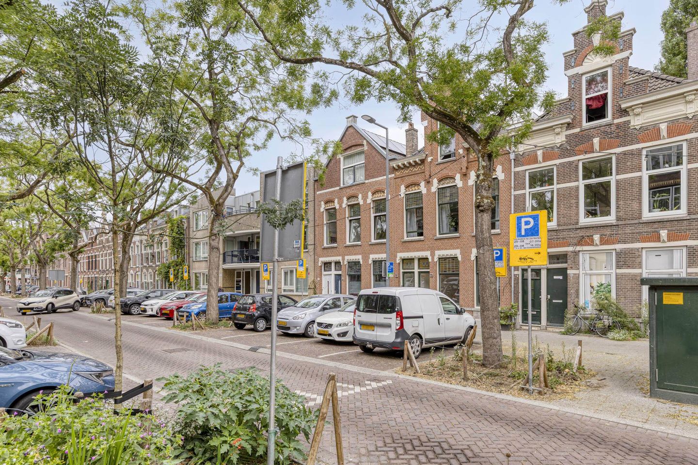 Photo 50 of Blommersdijkselaan 7-A