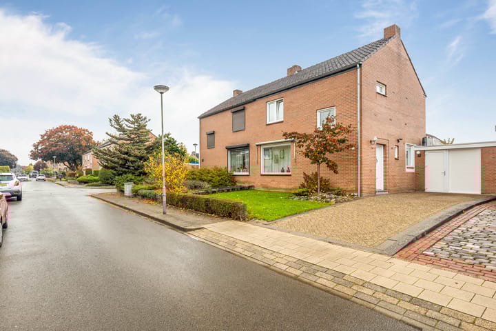 Foto 7 van Heiveldstraat 15