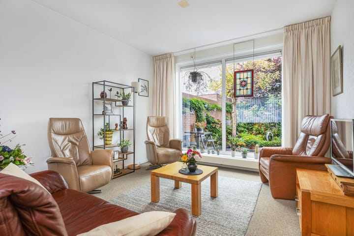 Foto 11 van Heiveldstraat 15