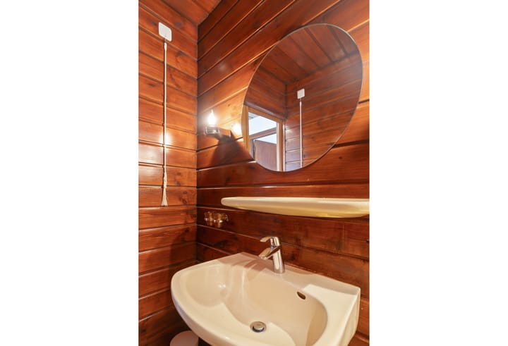 Photo 26 of Heiveldstraat 23