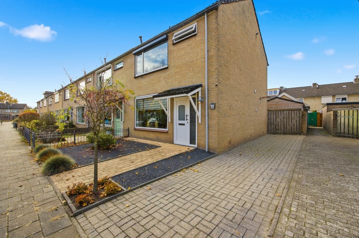 Photo 5 of De Vooghtstraat 14