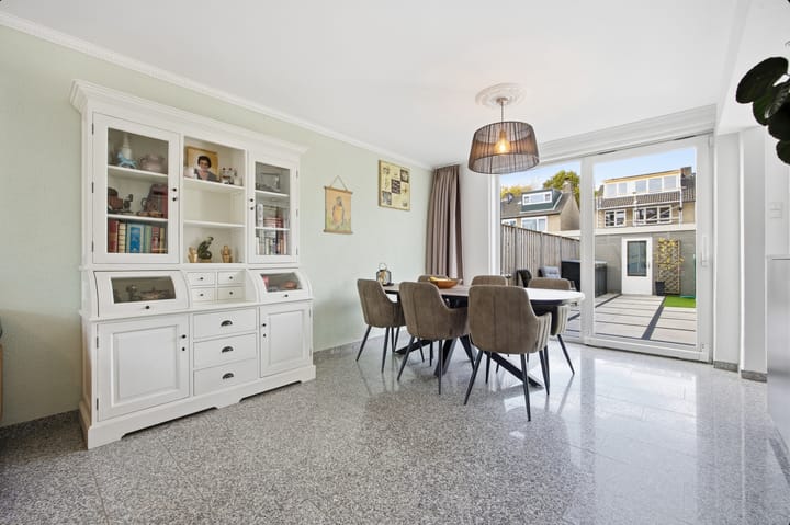 Photo 13 of De Vooghtstraat 14