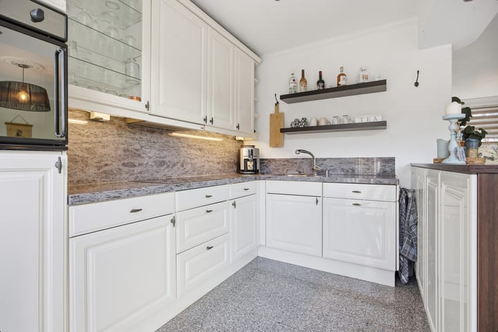 Photo 15 of De Vooghtstraat 14