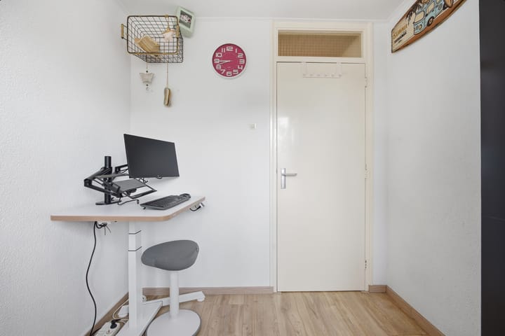 Photo 20 of De Vooghtstraat 14