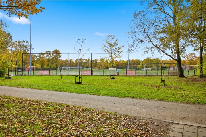 Photo 48 of De Vooghtstraat 14