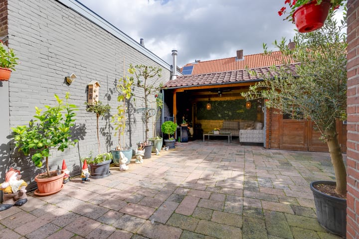 Photo 28 of Jan van der Heijdenstraat 245