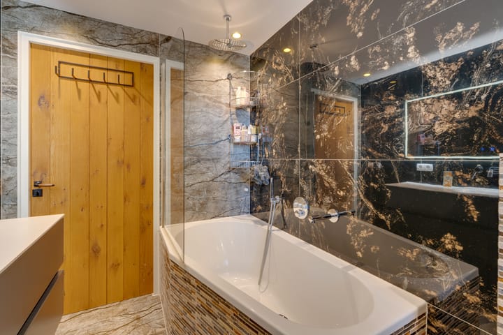 Photo 46 of Jan van der Heijdenstraat 245