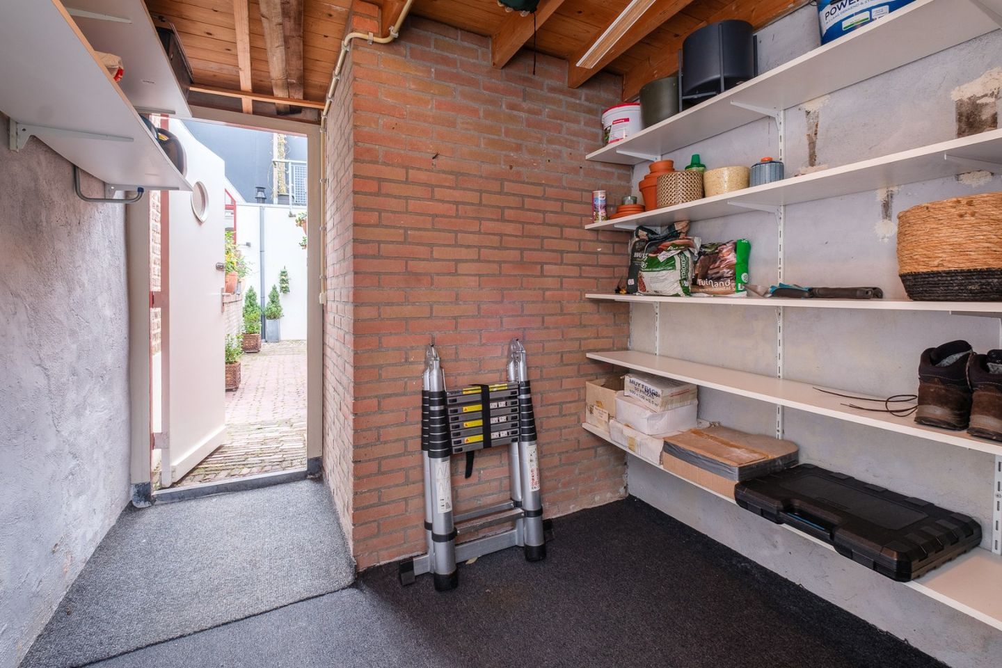 Foto 35 van Hofstraat 16