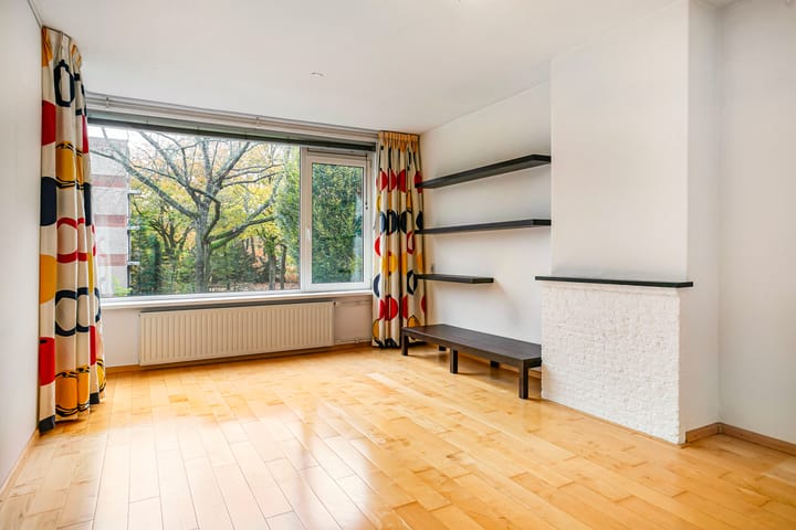 Foto 8 van Karbouwstraat 9