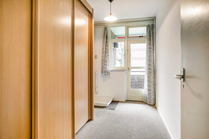 Foto 18 van Karbouwstraat 9