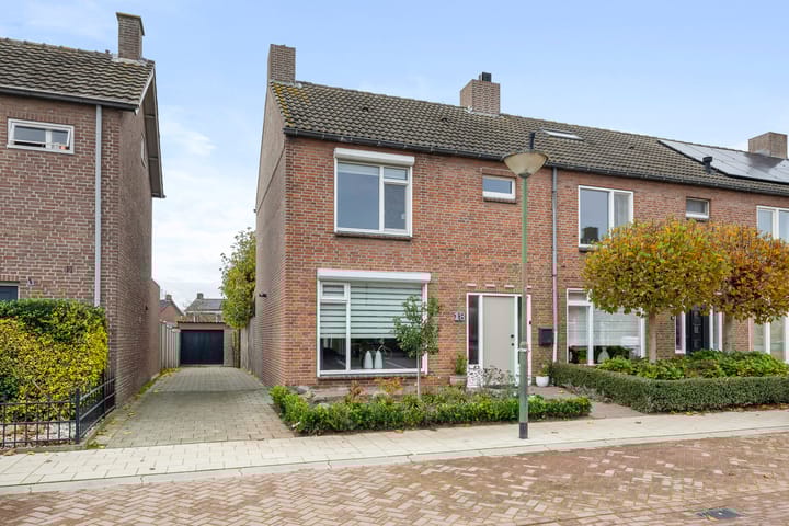 Mgr Dr Meuwesestraat 18