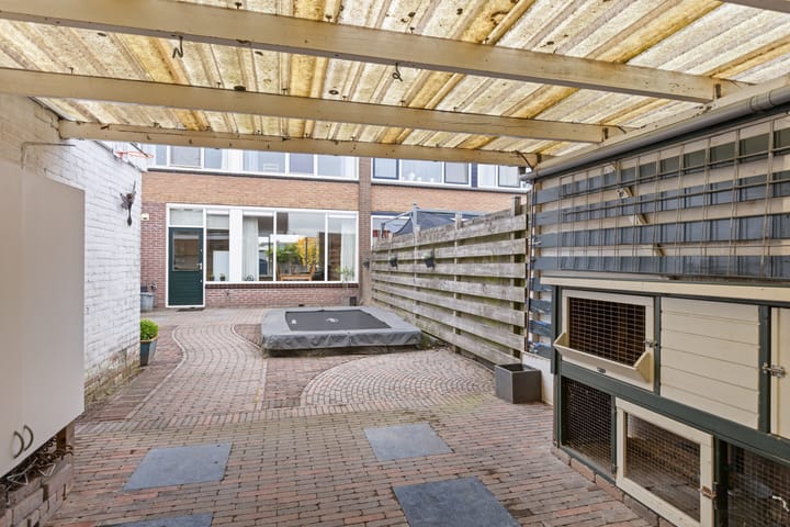 Photo 3 of Jan van Ieperenstraat 27