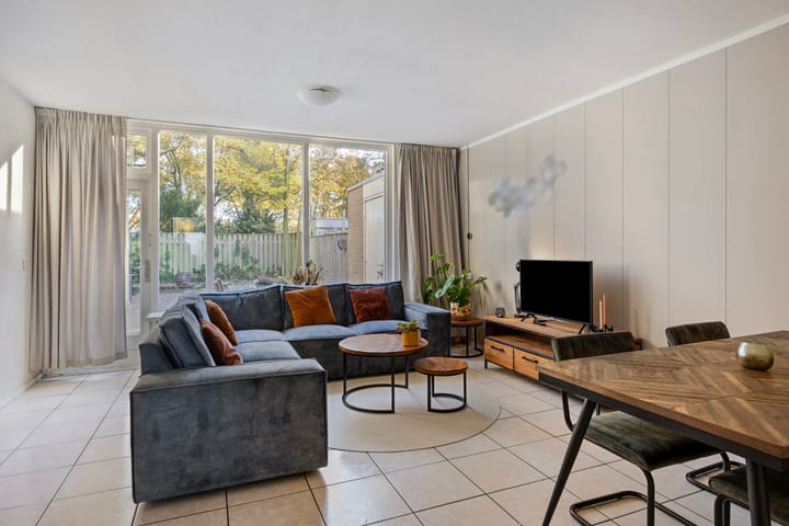 Foto 2 van Staringstraat 84