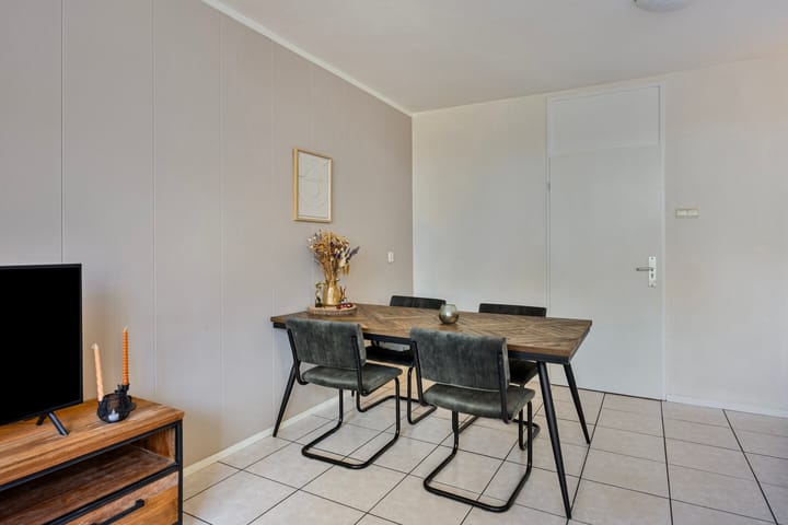 Foto 13 van Staringstraat 84