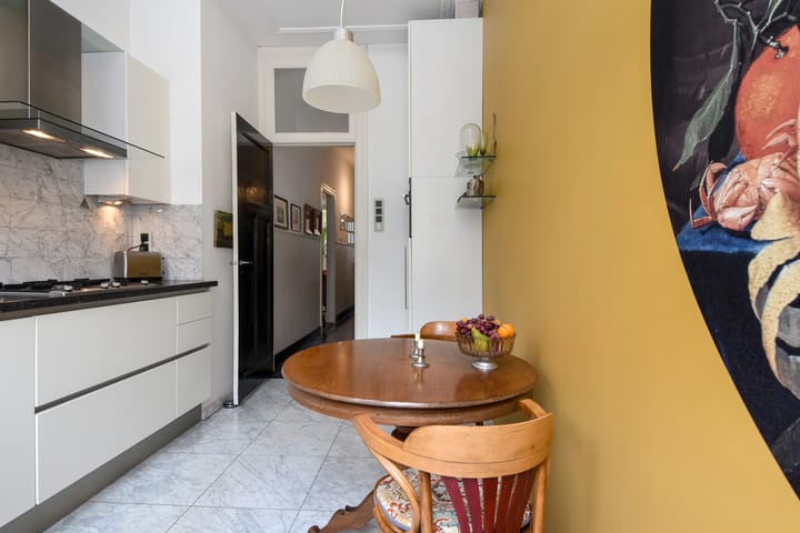 Photo 18 of Emmastraat 47