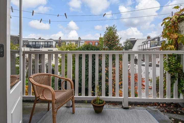 Photo 22 of Emmastraat 47