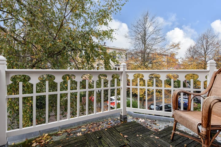 Photo 29 of Emmastraat 47