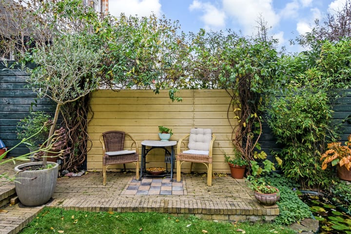 Photo 14 of Emmastraat 47