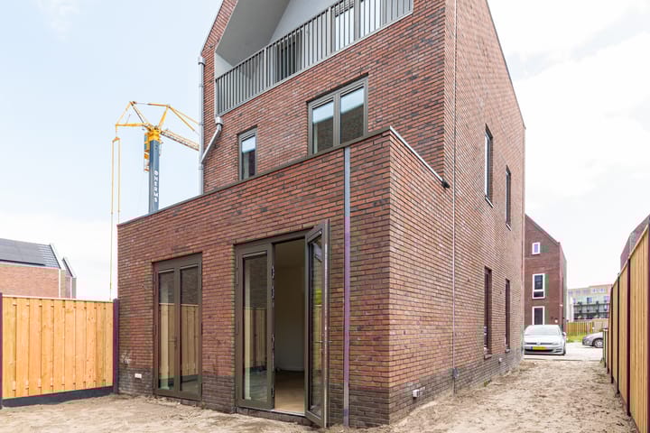 Photo 3 of Litouwenstraat 14