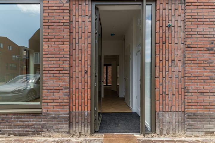 Photo 9 of Litouwenstraat 14