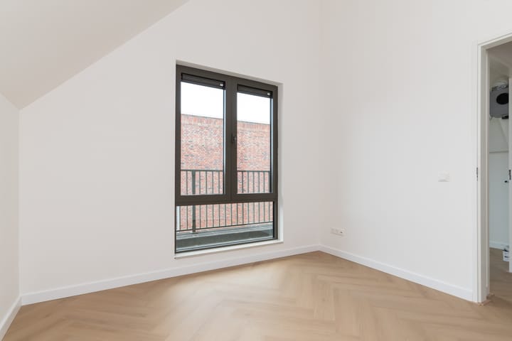 Photo 33 of Litouwenstraat 14