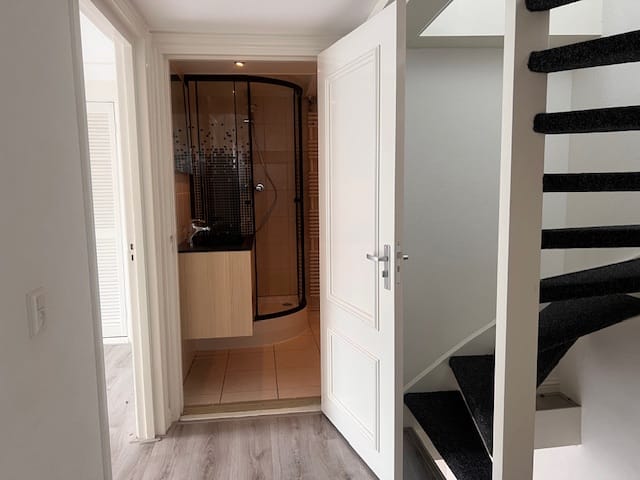 Foto 6 van Hoogstraat 151-B