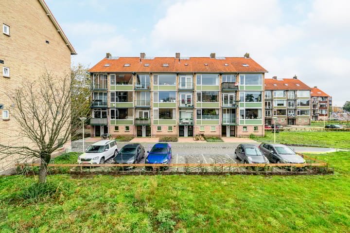 Foto 32 van Oranjeplantsoen 27