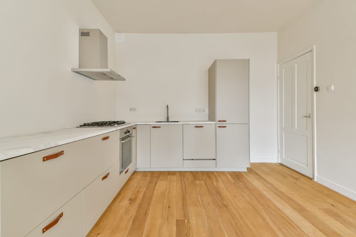 Photo 8 of Frederik Hendrikstraat 124-1