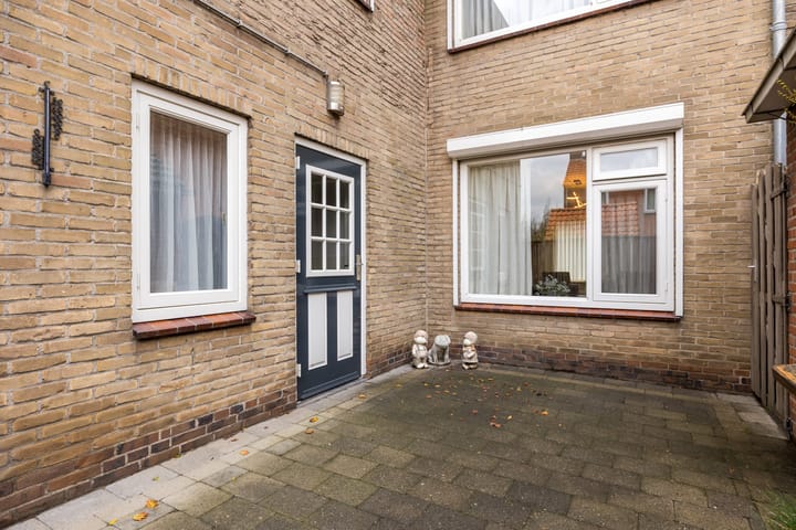 Foto 27 van Schoolstraat 11