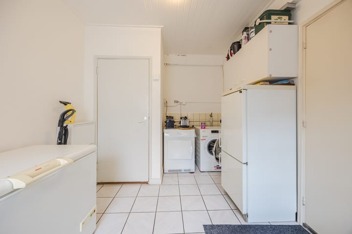 Foto 14 van Schoolstraat 11