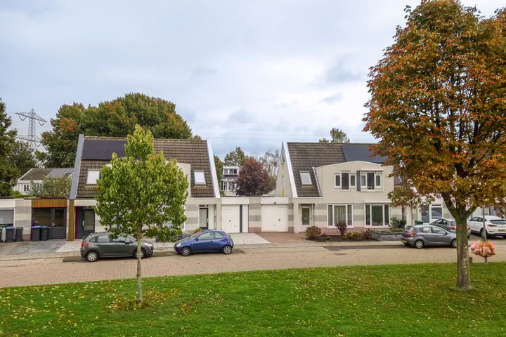 Foto 5 van Raamhof 35