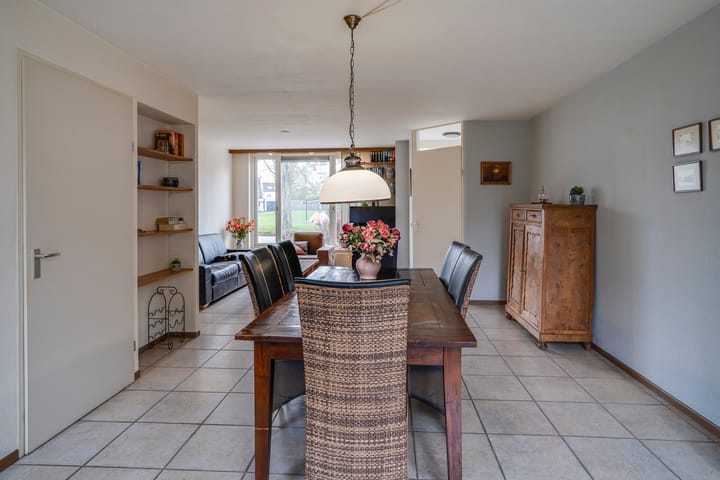 Foto 14 van Raamhof 35