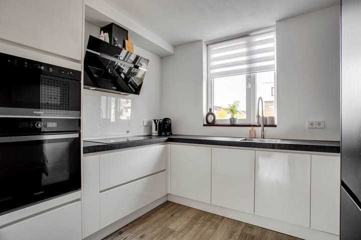 Foto 3 van Emsdettenplein 2