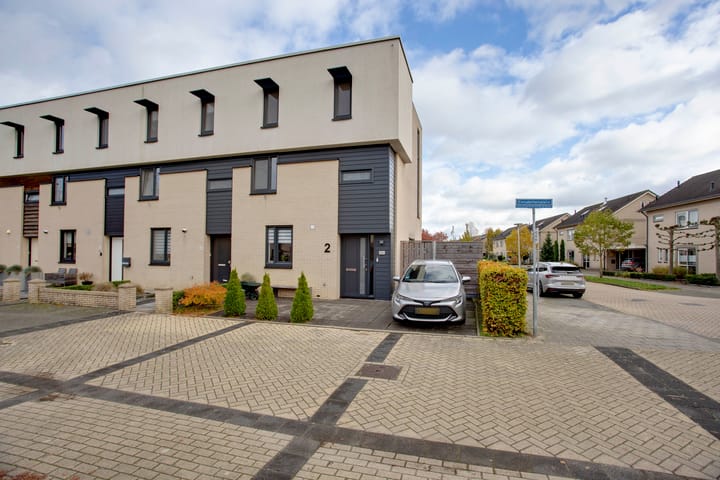 Foto 10 van Emsdettenplein 2