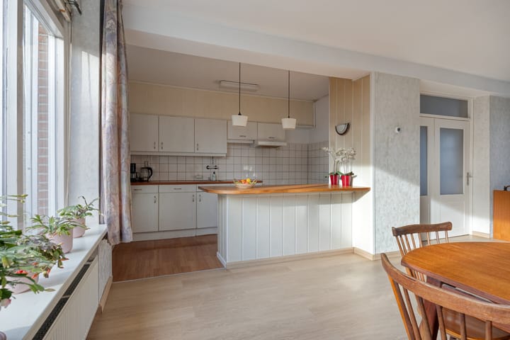 Foto 8 van Prins Bernhardlaan 169