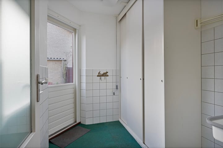 Foto 11 van Prins Bernhardlaan 169