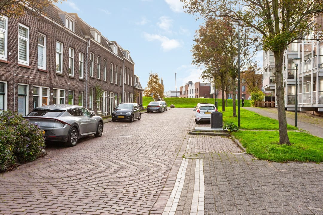 Foto 28 van Voorstraat 29