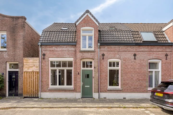 Foto 48 van Pastoor Dijkmansstraat 8