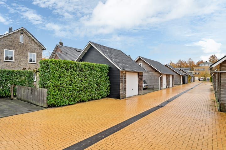 Photo 31 of Frederik Hendriklaan 26