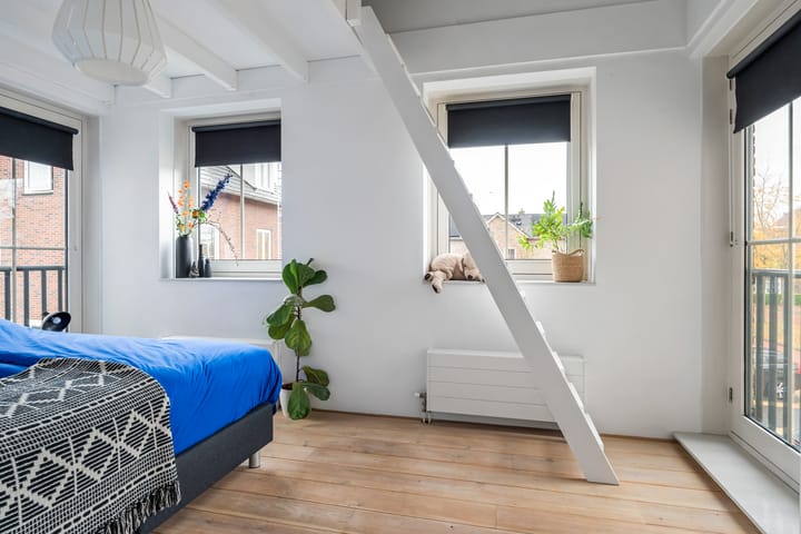 Photo 37 of Frederik Hendriklaan 26