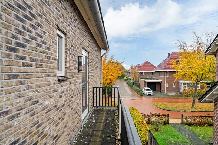 Photo 40 of Frederik Hendriklaan 26