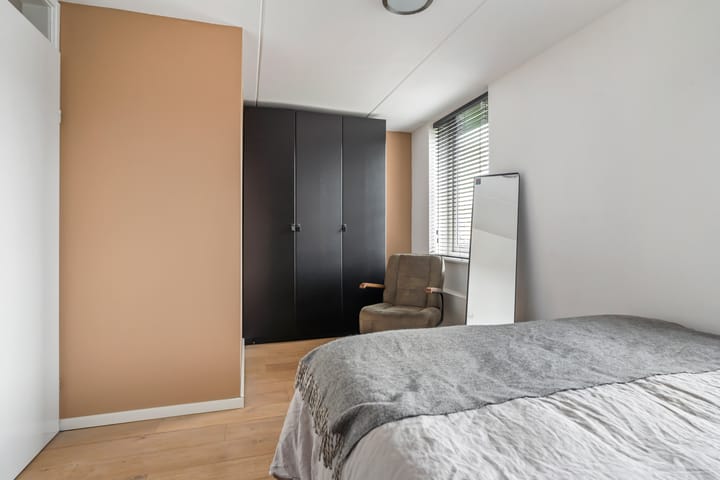 Photo 42 of Frederik Hendriklaan 26