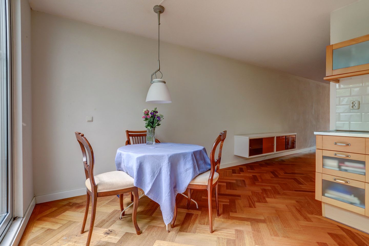 Foto 25 van Lampenistenstraat 81